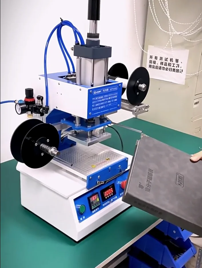 Pneumatic Hot Stamping Machine Multi-functional Embossing Device Pattern Printer 80x100mm 100x130mm 100x180mm with Bracket Foil