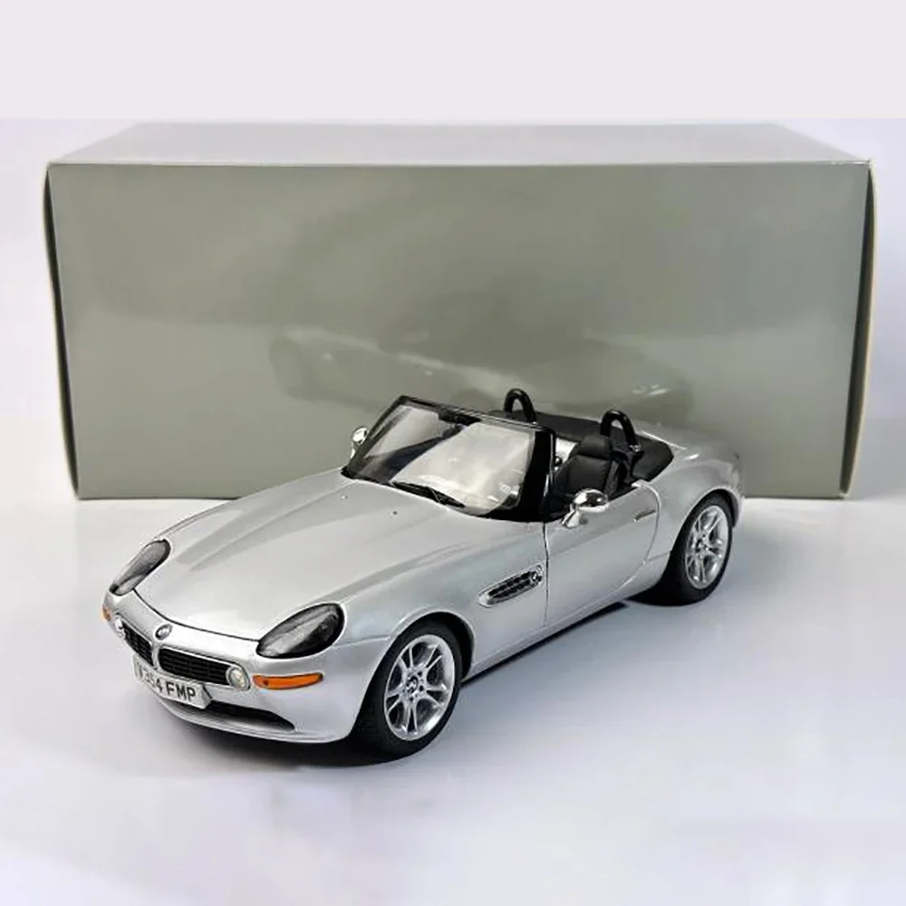 Die-cast 1:18 Scale Bmw Z8 Roadster Simulation Alloy Car Model Fan Hobby Collection Display Home Decoration Metal Ornaments