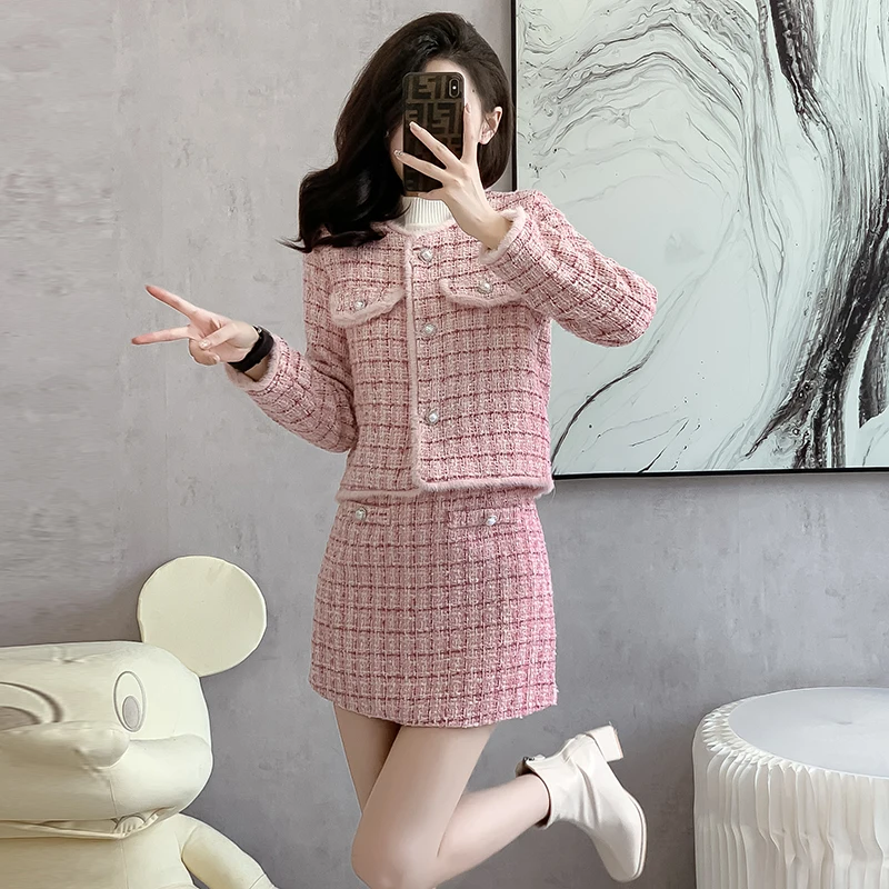 

UNXX Real Shot: Pink Chic Style Set, Elegant Socialite Quilted Petite Short Jacket + Skirt Two-Piece Set high quality fashion