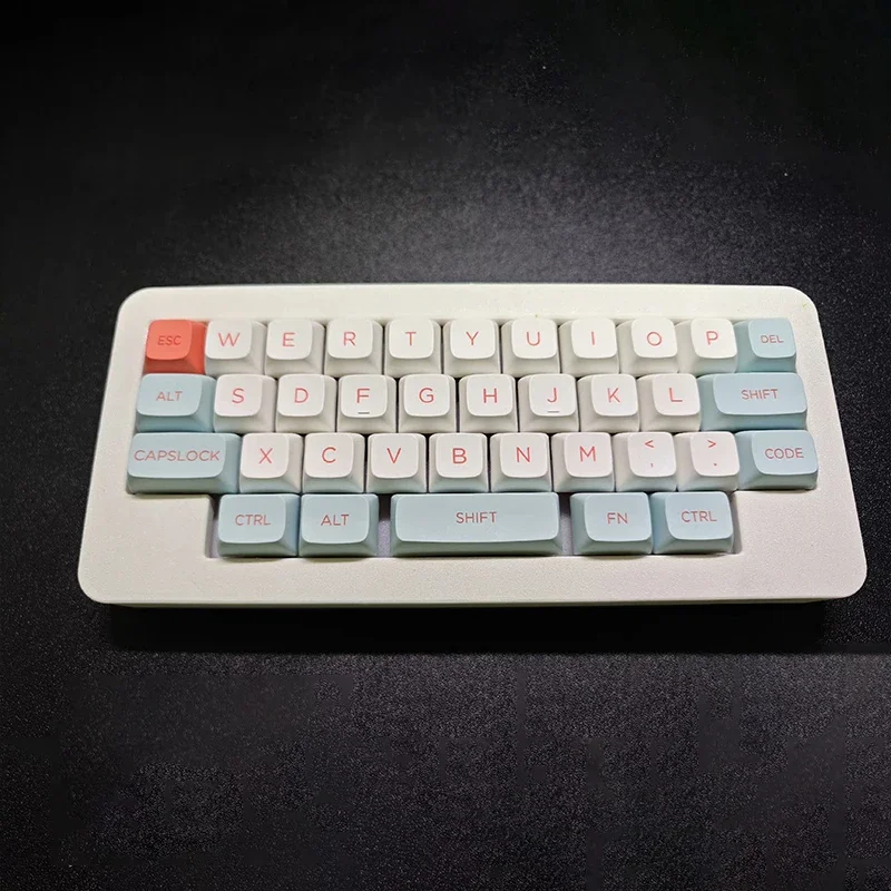 

Qaz RGB Single-mode Keyboard White/black Shell Hot-swappable Gasket Structure QMK Vial Key Change 36keys Customized Keyboard Kit