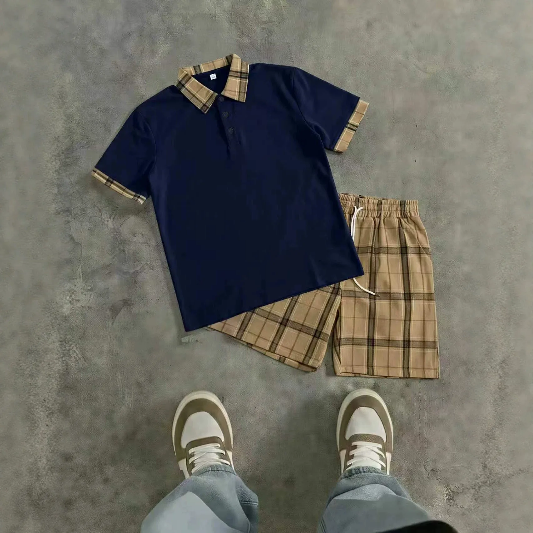 Nuevo Conjunto de Camiseta Polo de Manga Corta y Pantalones Cortos para Hombre, Diseño Deportivo Casual a Cuadros con Cuello Transpirable