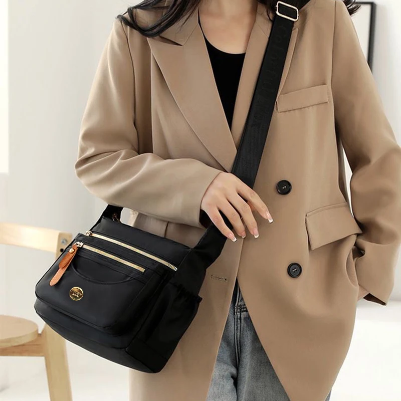 Bolsos cruzados, bolsos de hombro y bolsos tipo mensajero, de diseño neutro, para hombres y mujeres, son ideales para el uso diario en el trabajo y para los desplazamientos diarios.