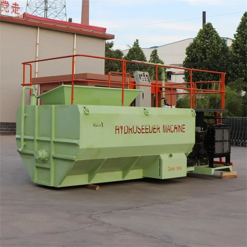 آلة تخضير المنحدر على الطرق السريعة Hydroseeder آلة البذر المائي للهندسة الخضراء آلة رش بذور العشب المائية