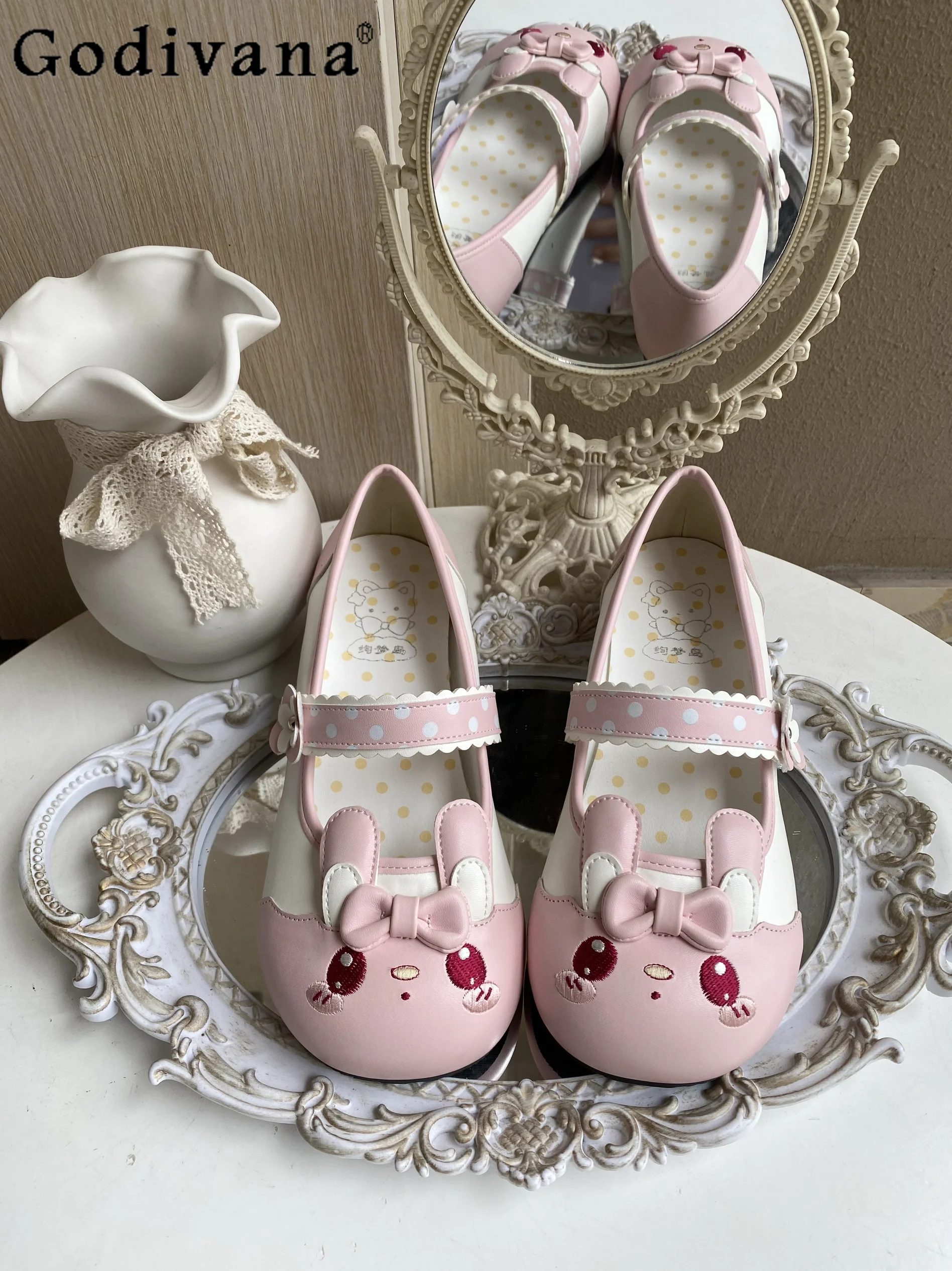 

Wow Kay Girl Japanese Original Lolita Flats Round Head Velcro Bow Embroidery Cartoon Soft Sole Indoor Shoes