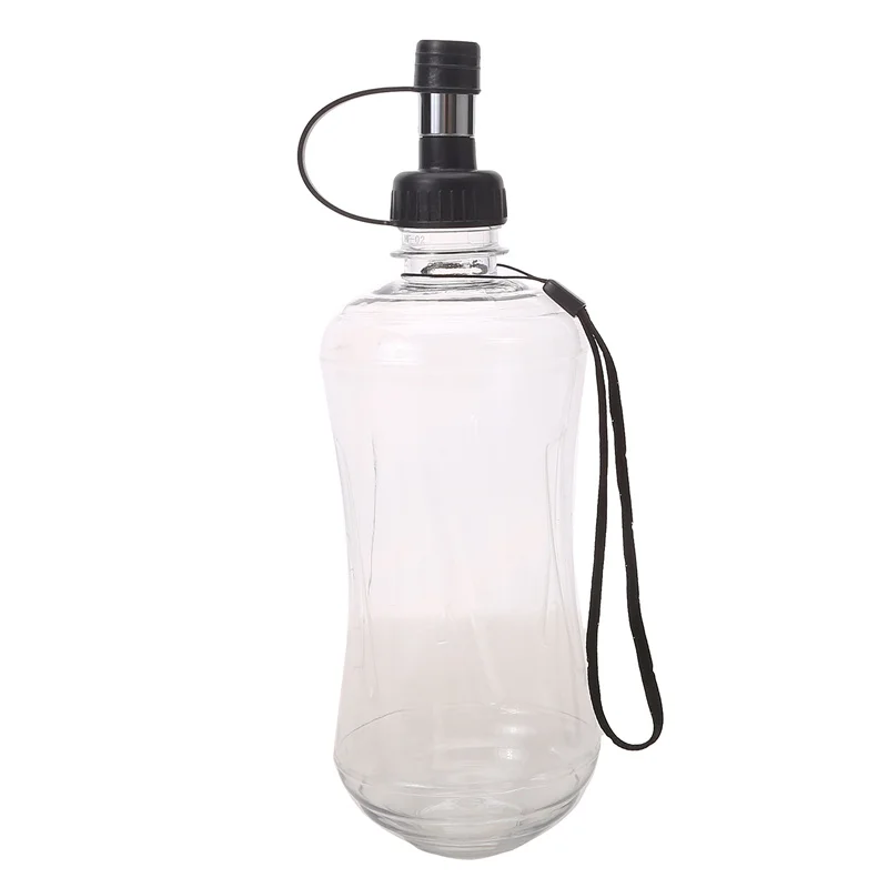 Pet Water Feeder Bottle Portable Outdoor Travel Water Bottle With Hook Water Bottle With Spout For Connecting To Water Bottle