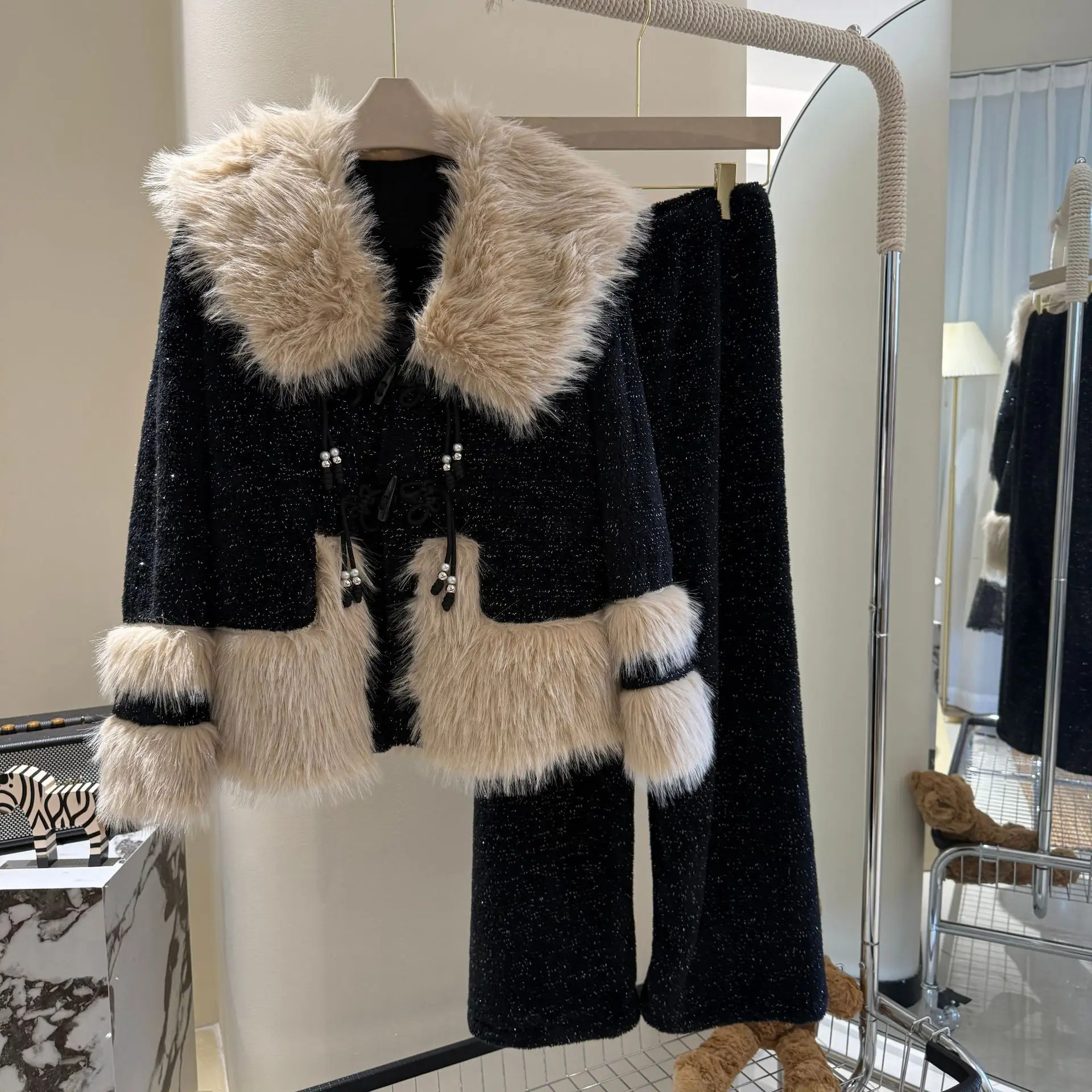 

Black Luxury Coral Fleece Fur Winter Women's Pajama Sets Thickened Warm Home Clothes Suite Sleepwear Long Sleeve Trousers Set