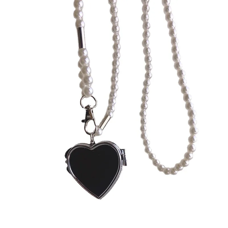 Colgante de corazón con cadena de perlas para mujer, accesorios decorativos de diseñador, falda de lujo para mujer