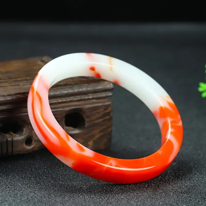 

Elegant White and Red, Ladies Bracelet for Casual Wear