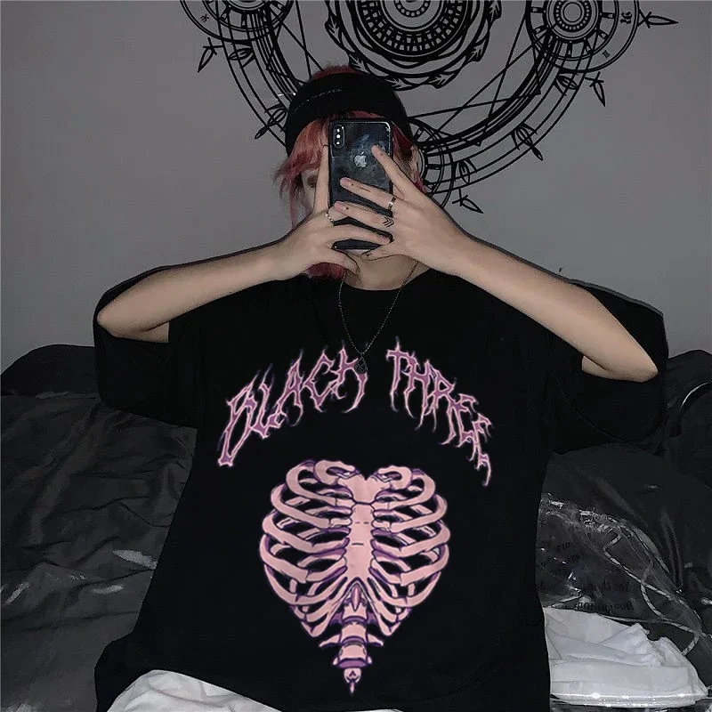 Kawaii Anime Frauen T-shirts Goth Y2k Harajuku Streetwear Tops Hohl Knochen Drucken Diablo Lose Kurzarm Übergroßen T-Shirt Tops