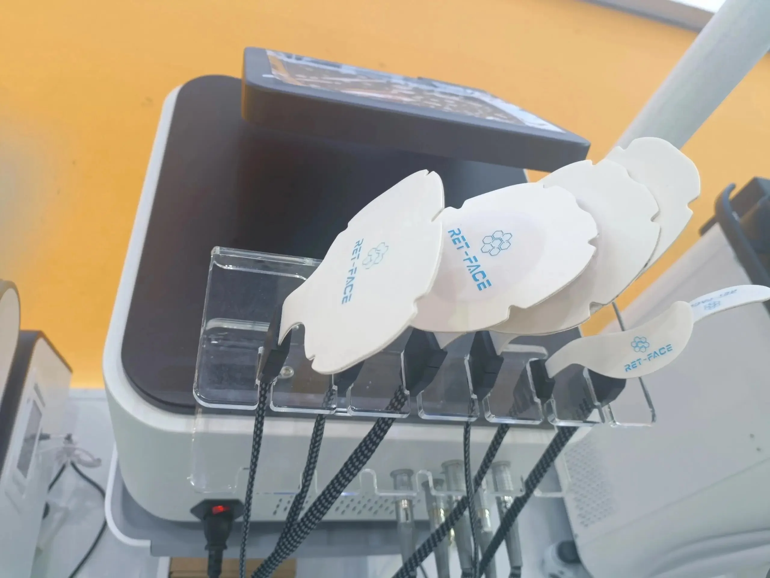 Newest Beauty Salon Use Facial SLyric Muscle Face Lifting Skin Tightening Increase Face Muscle RET-FACE Machine hair remove