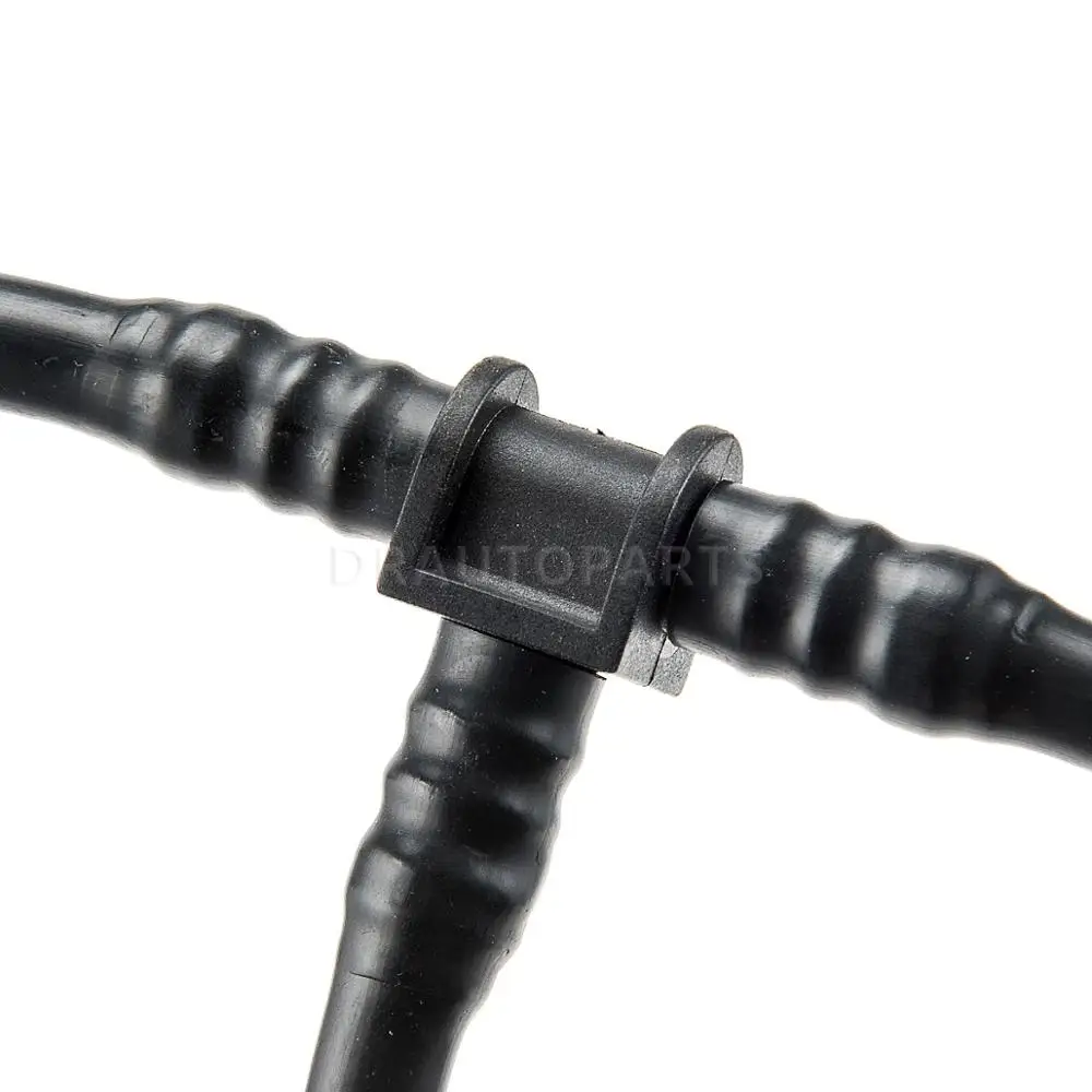 

Engine Coolant Radiator Overflow Hose 8R0121081P,8R0 121 081 P For AUDI Q5 3.2T V6 2009-2016