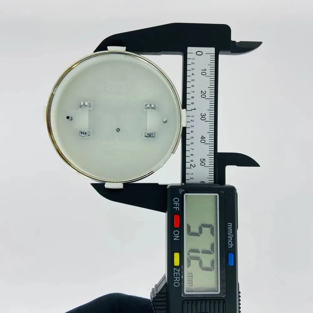 4 peças de Emblemas de Substituição para Tampa Central de Roda Automotiva, 60mm 61mm 68mm 69mm, Compatíveis com Audi A3 A4 A5 A6 A7 A8 S4 S6 A1 A2 Q5
