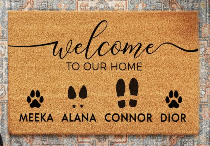 

Personalized Family Dog Footprints Doormat Custom Pet Portrait Name Text Photos Welcome Mat Gift for Home Decor Dogs Lover Gifts