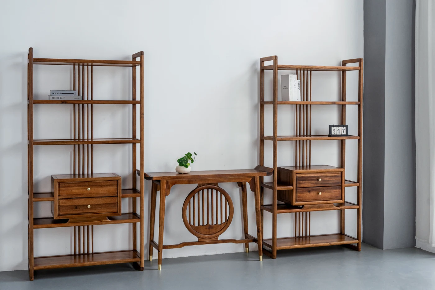 Chinese Solid Wood Bookshelf, Simple Ornaments, Tea Display Shelf, Duobao Ge, Walnut, New, Chinese