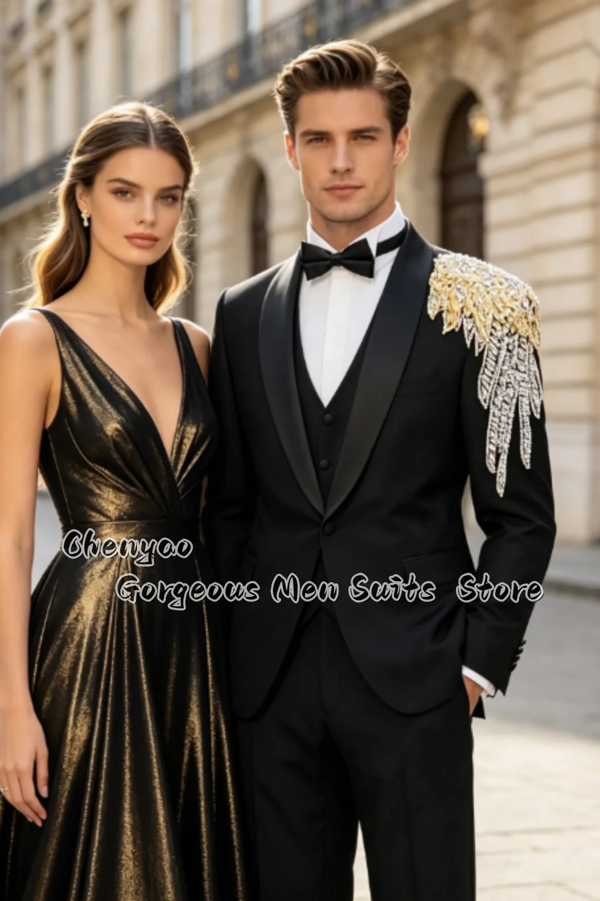 Luxury Men Slim Fit Formal Tuxedo 3‑Pcs Set Rhinestone Shoulder Beaded Shawl Lapel Suit Customized Wedding Evening Party