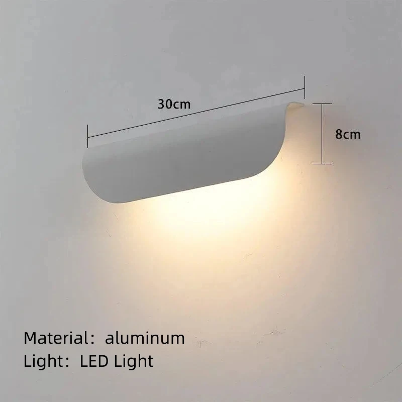 Modern Auminum Iron LED Outdoor Garden Wall Lamp Warm Light Sconce Wall Figure for Living Rooms Kitchens Bedrooms Dining Roo