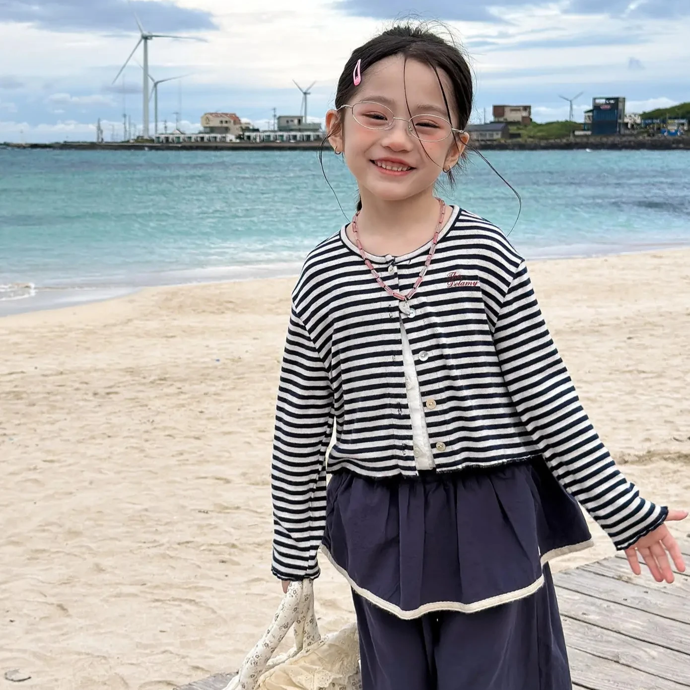 

2026 весенний новый детский хлопковый вязаный кардиган с длинными рукавами, полосатая куртка для мальчиков и девочек, детское пальто с буквенным принтом, модная детская одежда