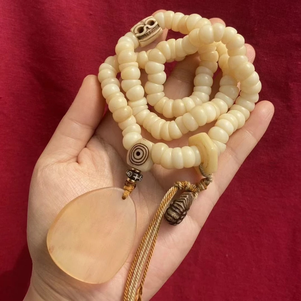 

Camel Bone Large Intestine Bracelet108 Set Cultural and Creative Old Spirit Bone Reflux Pig Large Intestine Bracelet Plain Beads