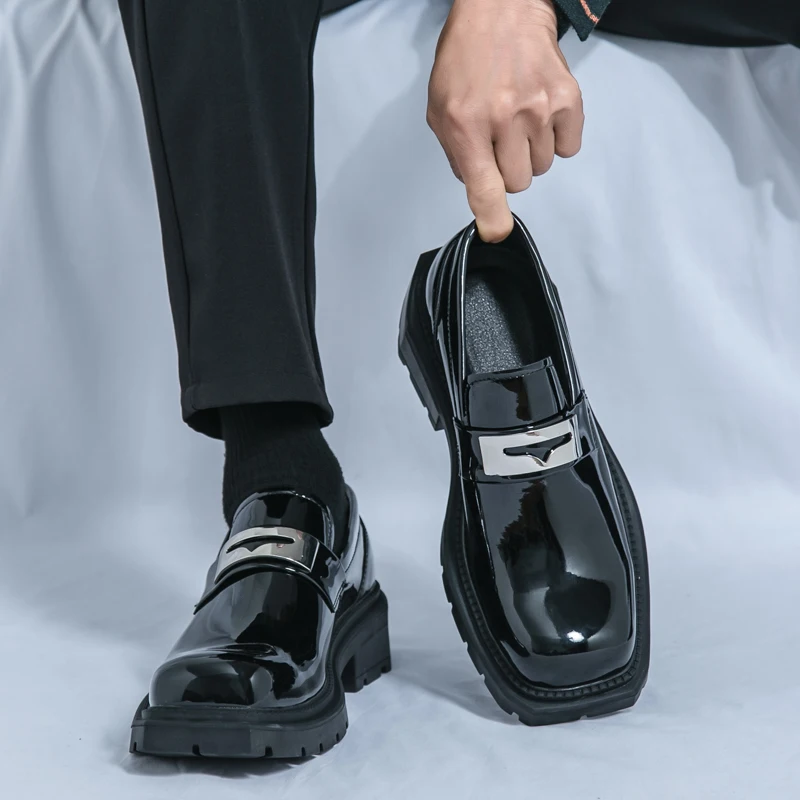 

Classic Men Loafers PU Black Green Thick Soled Breathable Comfortable Fashionable Leather Shoes Busines Office Shoes Sizes 38-45