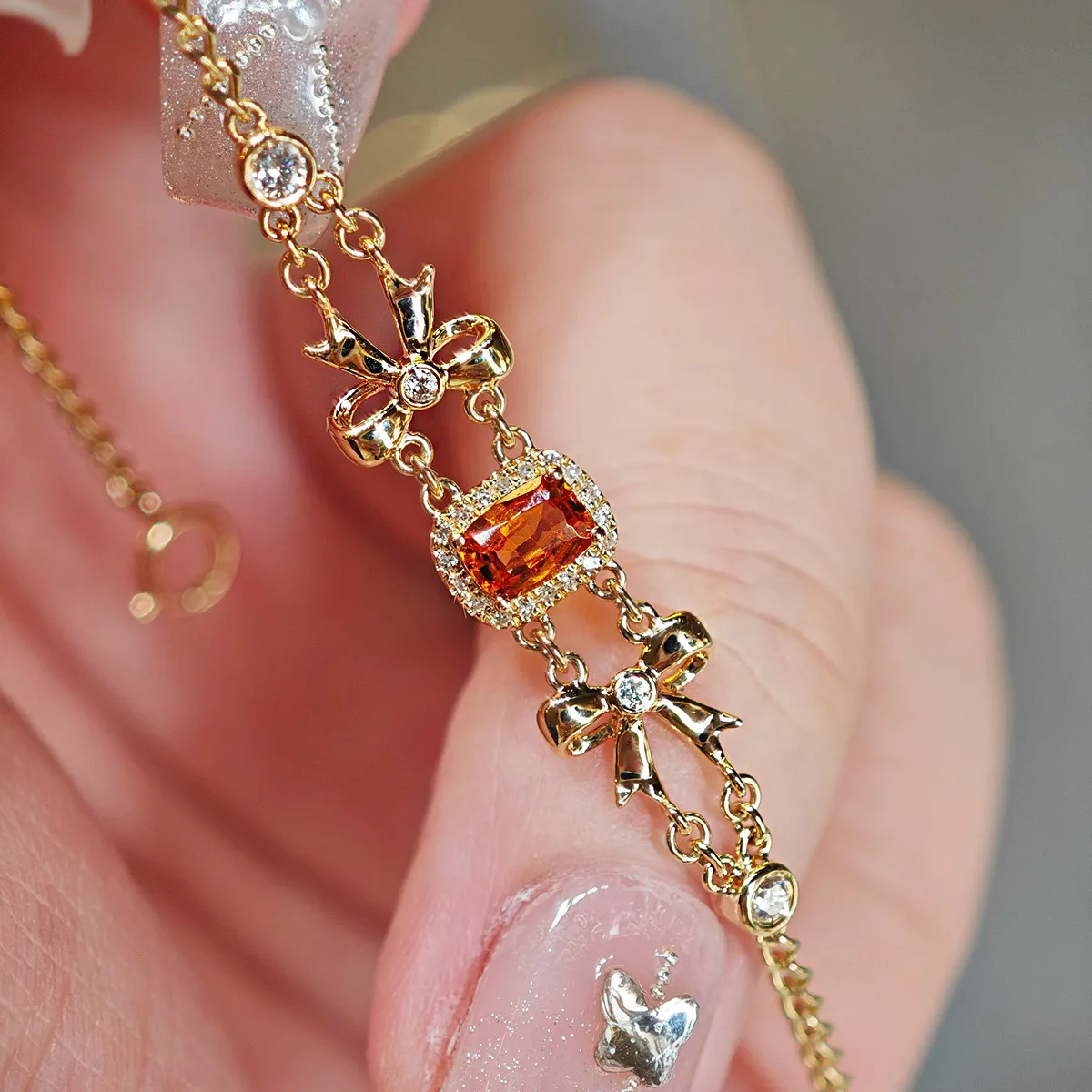 

Ins Trendy 925 Silver Butterfly Layers Bracelets For Women Natural Spessartine Charm Bangle Mandarin Garnet AU750 Gold Jewelry