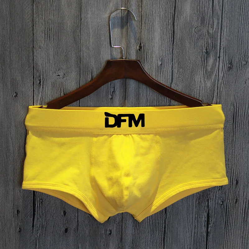Men\'s Fashionable Trunks Youth Skin Friendly Cotton Breathable Thin Bulge Pouch Boxer Shorts Student Comfortable Sports Panties