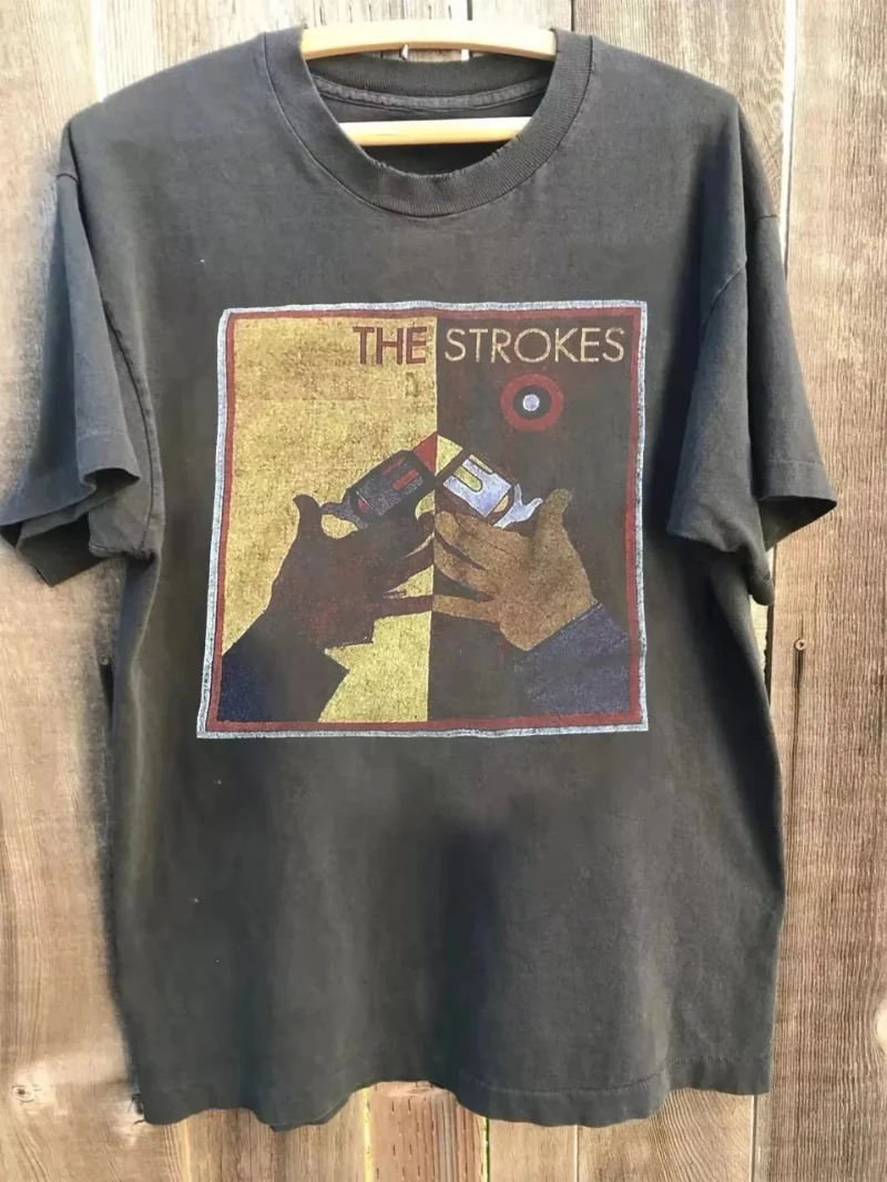 

The Strokes Room on Fire Tour Концертная футболка Мужчины Женщины Футболка с коротким рукавом Лето Унисекс Винтаж Y2K Повседневная уличная футболка Топы