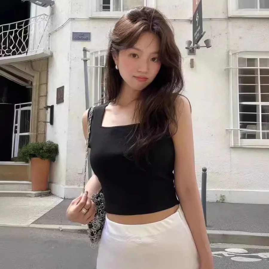 Slim Fit couleur Pure col carré tricoté gilet été 2025 coréen décontracté Sle femmes Faion mince matériel modèle