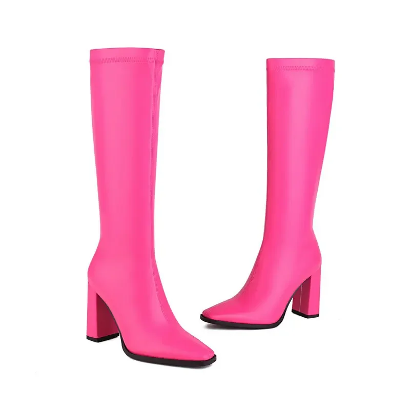 

Хорошо сделанные, зеленые, фиолетовые, розовые сексуальные женские гольфы с острым носком, роскошные женские эластичные сапоги до колена на блочном высоком каблуке, размер 43