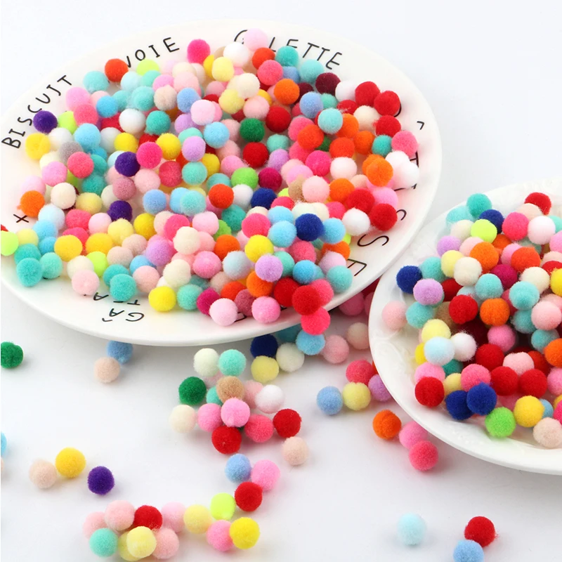 300 Stück 10 mm flauschiges Bommelfell zum Basteln, DIY, weiche Bommelbälle, Hochzeitsdekoration, handgefertigte Accessoires, Nähen, Bastelbedarf
