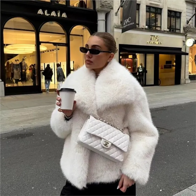 نمط جديد من الفرو والمعطف مع طية صدر السترة أزياء قصيرة سميكة فضفاضة #4