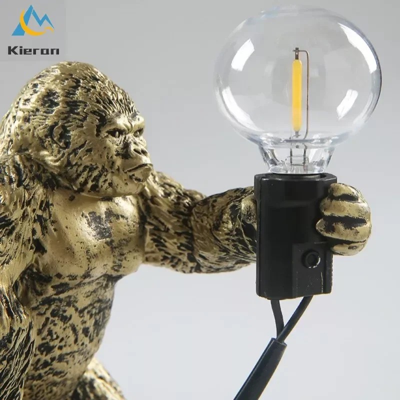 Modern Gorilla LED Desk Lamp Bedroom Study Restaurant Hotel Bedside King Kong Table Lamp Living Room Decoration Resin Floor Lamp