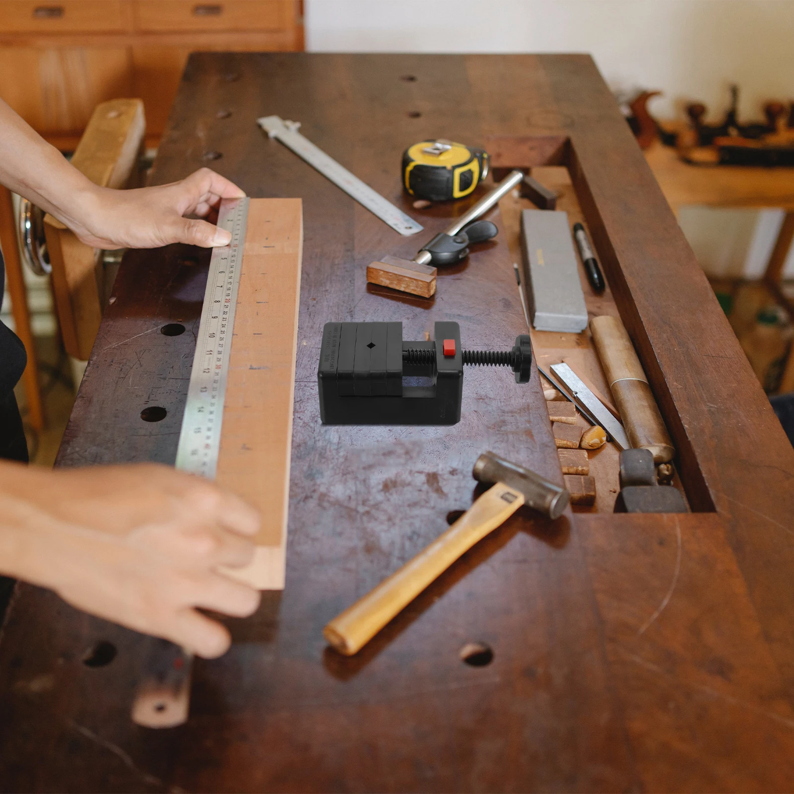 

Plastic Vise For Stone Seal Engraving Durable Diy Craft Tool Bench Mount Carving Kit Seal Carving Bed Handcraft Engraving