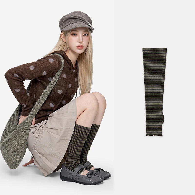 meias-de-inverno-e-outono-y2k-para-mulheres-estilo-natural-com-listras-coloridas-estilo-britanico-meias-de-cano-medio-que-nao-irritam-a-pele