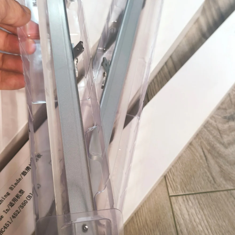 

1 комплект, черный, 1 шт. и цвет, 3 шт. лезвия барабана для Konica Minolta C451 C550 C650 C452 C552 C652 C654 C754 e