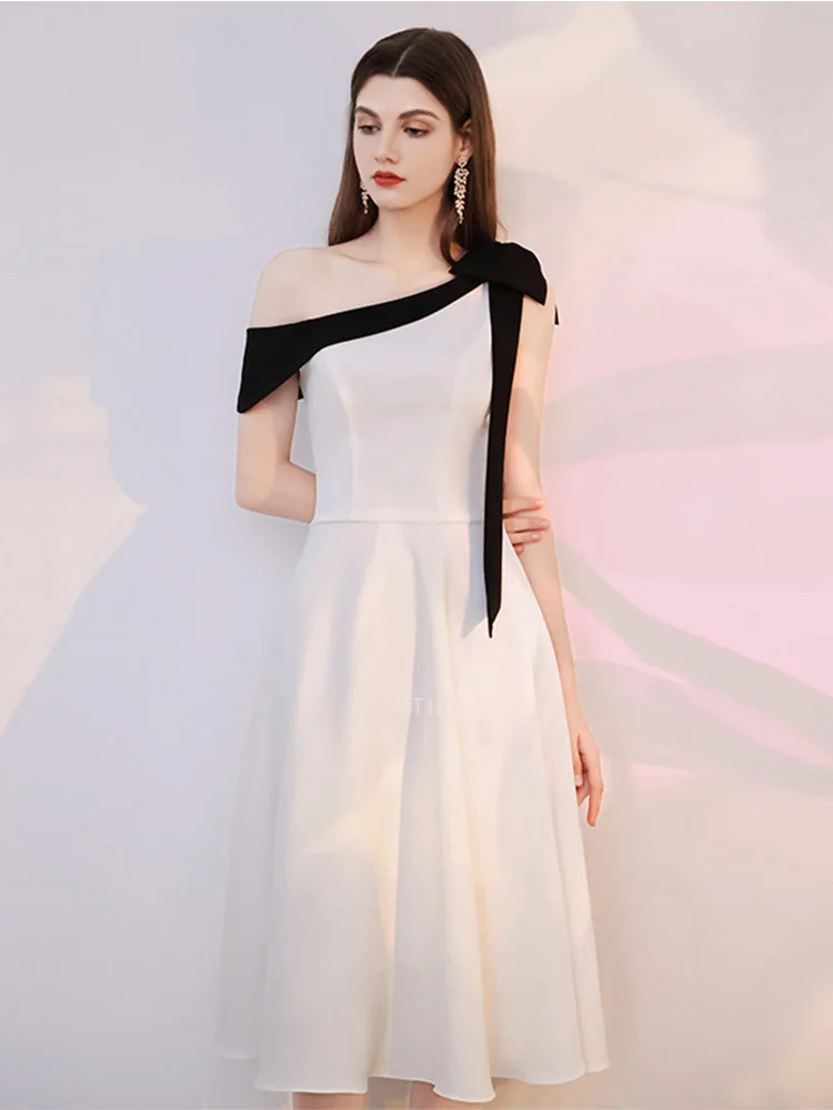 Abito da sera elegante personalizzato da donna Bianco semplice in raso con una spalla Nastri con fiocco Abiti da festa di laurea di compleanno a-line di lusso