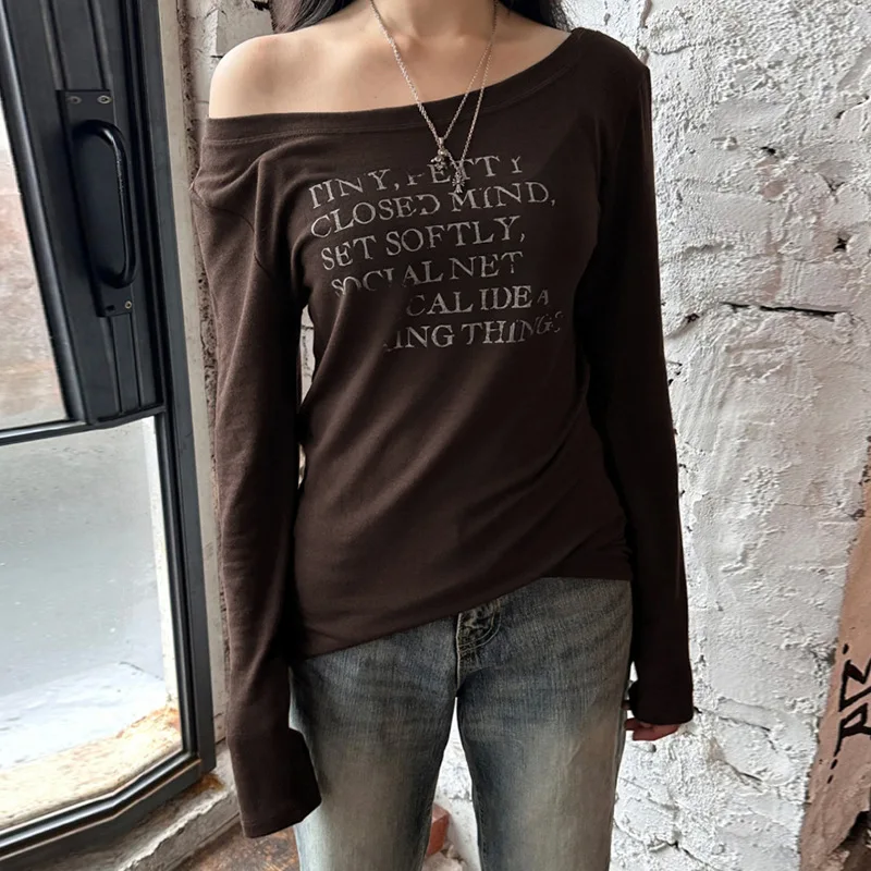 Street style letter printed personalized slanted shoulder long sleeved spicy girl sexy slim fit base versatile slimming t-shirt