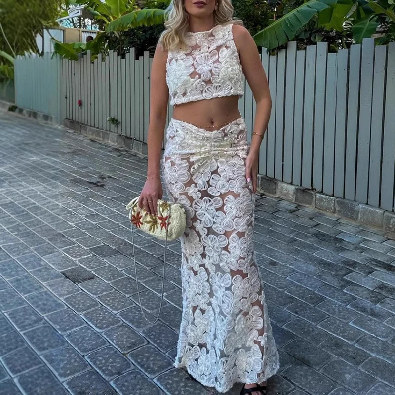 

Sexy O Neck Sleeveless Top and Long Skirt Women Suit Club Party Lace Slim 2 Piece Set Summer Fashion Hollow Flower Beach Outfit