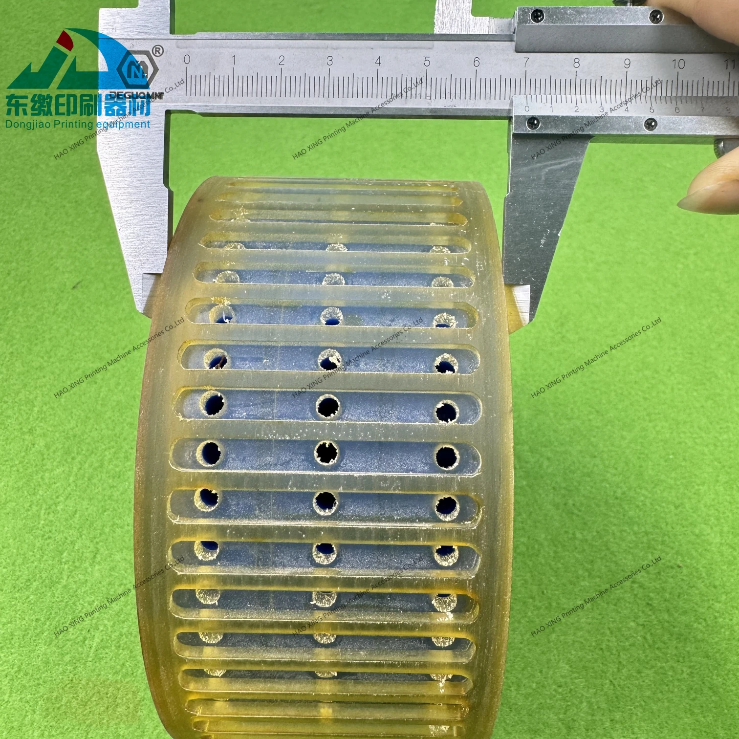 เครื่องจักรการพิมพ์ออฟเซตอะไหล่ล้อดูดสําหรับอุปกรณ์เครื่องพับ Stahl ล้อดูดที่มีคุณภาพดีที่สุด