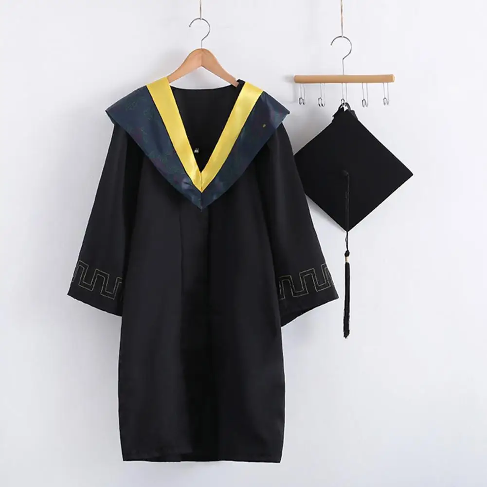 Unisex Graduation Bachelor Costume Trencher Cap Set School University Graduation Ceremony Baccalaureate Gown Graduation Uniform