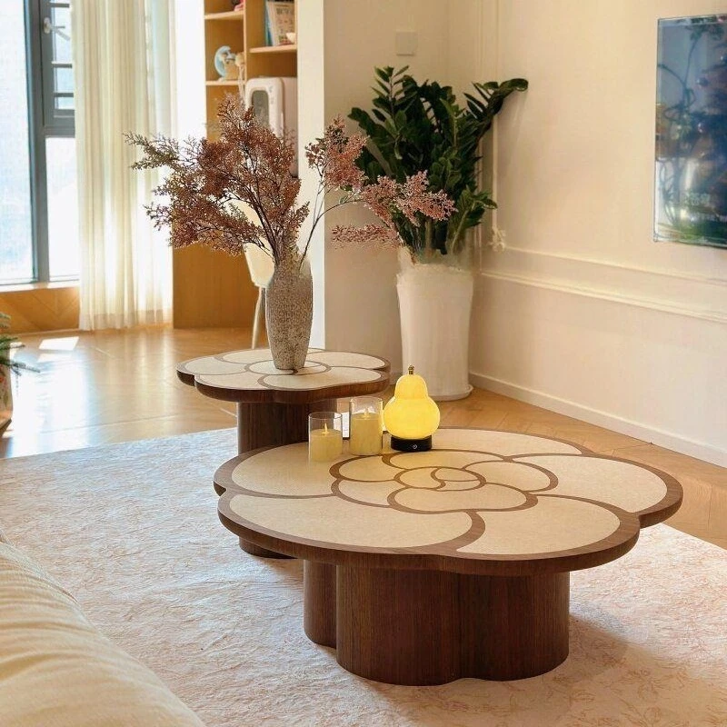 Nordic French cream style petal coffee table romantic tea table retro living room household medieval small apartment walnut