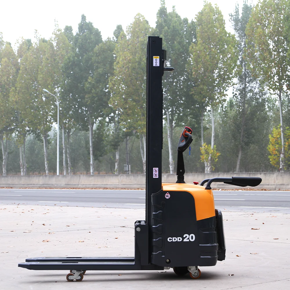 YG Popular Small Stacker 1.5ton 2ton Walkie Stacker Energy Saving Electric Stacker With Lithium Battery