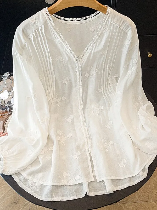 

Floral Embroidery V-Neck Short Sleeve Shirt Women's plus Size Spring Summer New Style Korean Version Loose Fit Office Wear