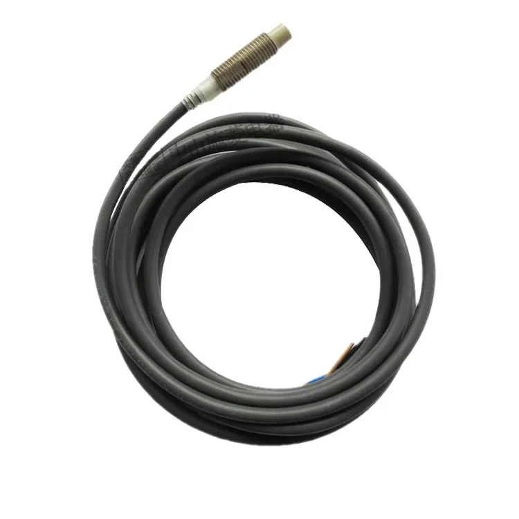 Capacitive Proximity Switch E2E-X2ME1