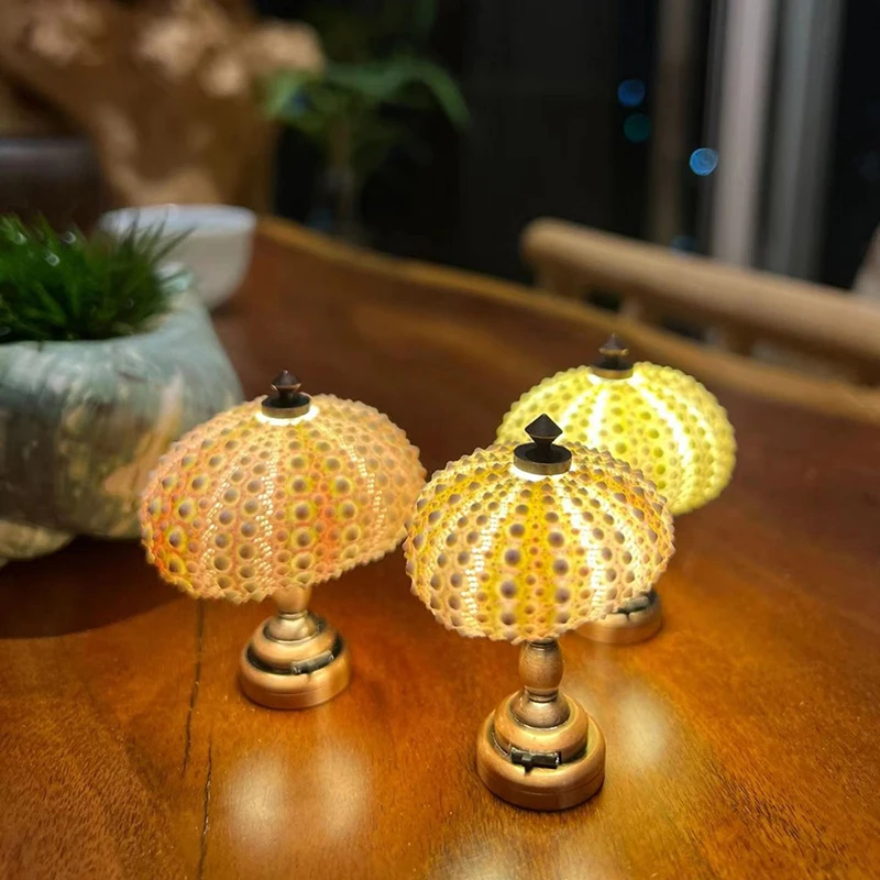 Sea urchin lamp retro luminous sea urchin shell small night light DIY desktop bedroom room decoration atmosphere light