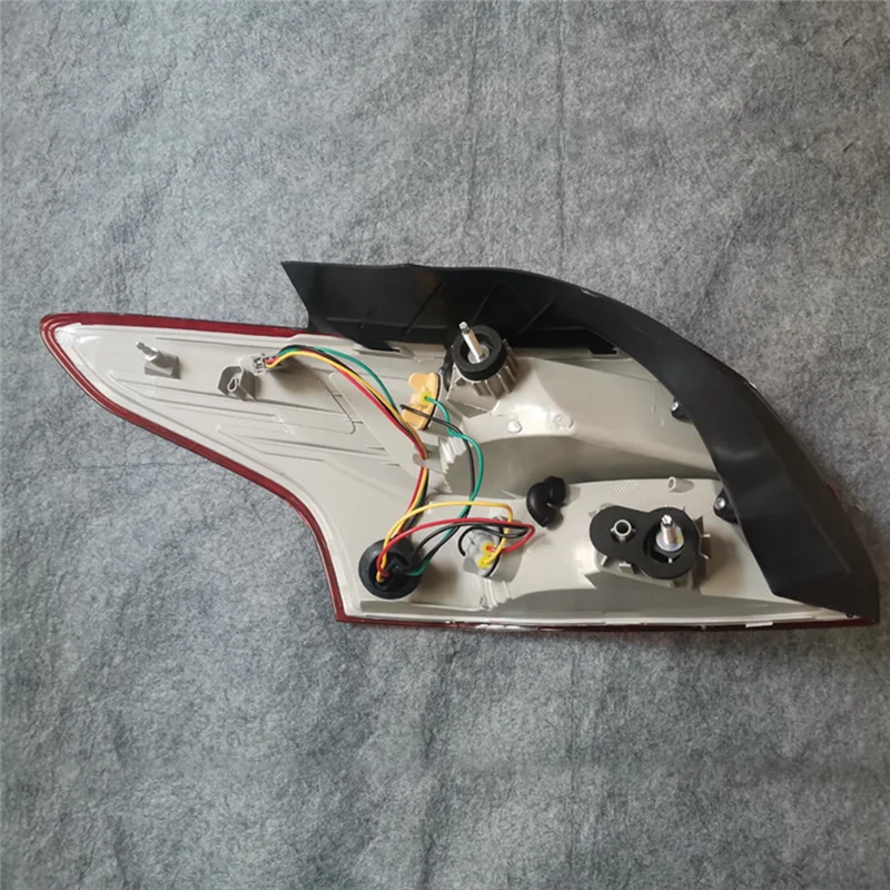 

LED Tail Light For 2012 2013 2014 Ford Focus Trim Side Brake Light-A97E