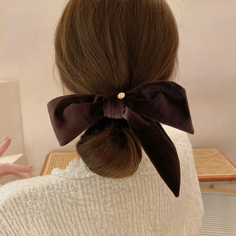 

French Retro Velvet Bow Hair Scrunchies High End Large Elastic Ponytail Bands Elegant Autumn Winter Minimalist Women Ropes