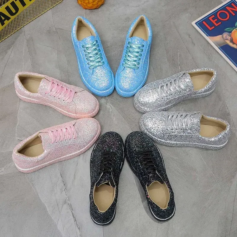 

New Brand Women Fashion Casual Glitter Platform Sneakers Women Bling Lace-Up Vulcanized Shoes Fashion Shiny Sport Sneakers