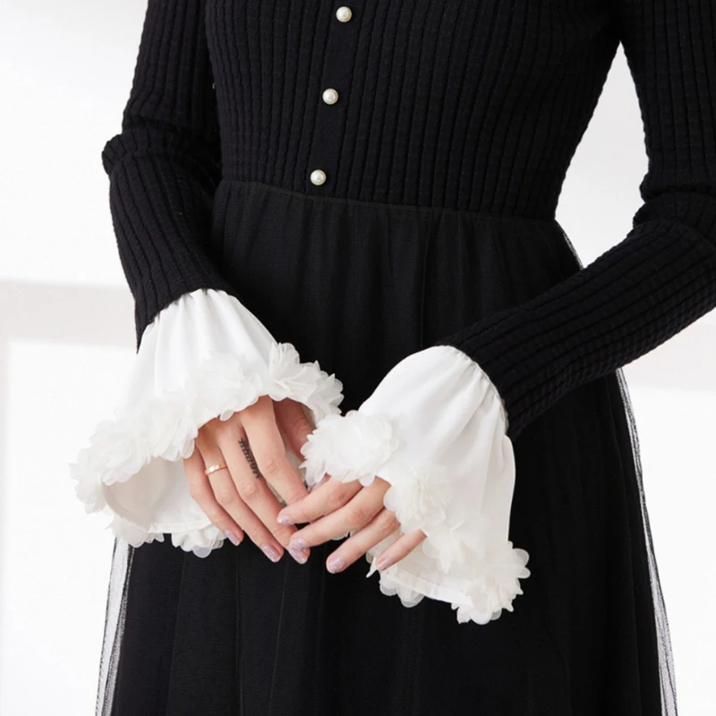 

Womens Sweet White Fairy Flower Trumpet Sleeves Elegant Detachable Bubble Sleeves Ruffles Decorative Fake Flared Cuff