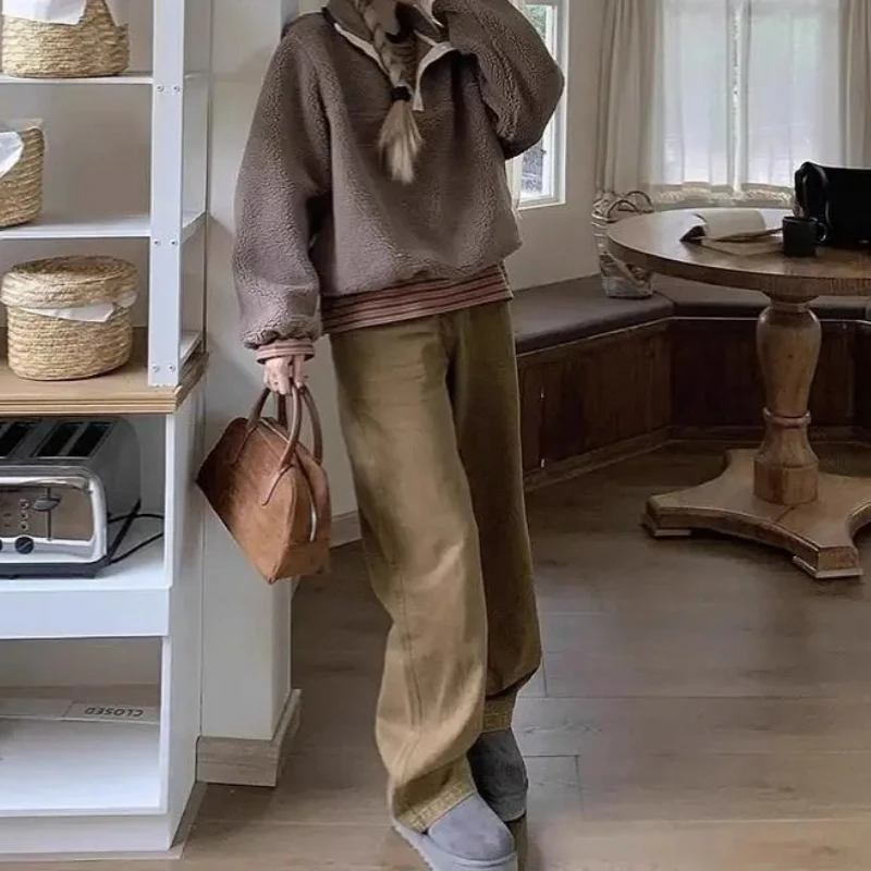 Jaket Sweatshirt Kerah Vintage Musim Gugur dan Musim Dingin 2025 untuk Wanita Lengan Panjang dengan Beludru Tebal dan Atasan Longgar