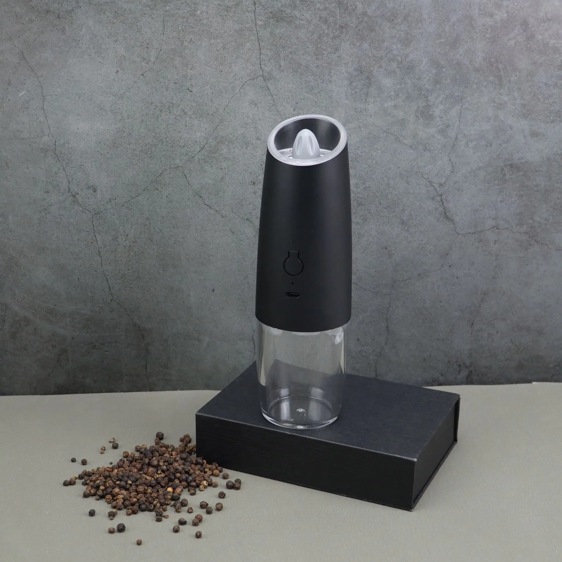 New Electric Pepper Mill Multifunctional Household Grinder USB Charging